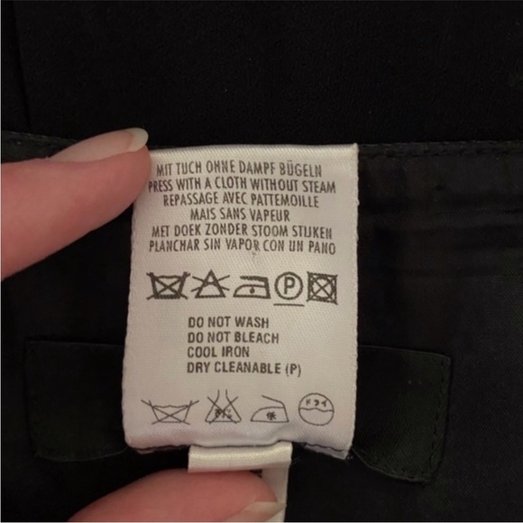 Y2K Escada Pleated Skirt with Faux Leather 34 - Picture 8 of 10